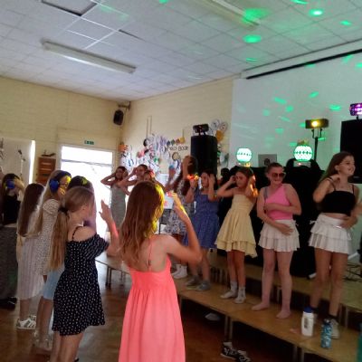 Children at a disco