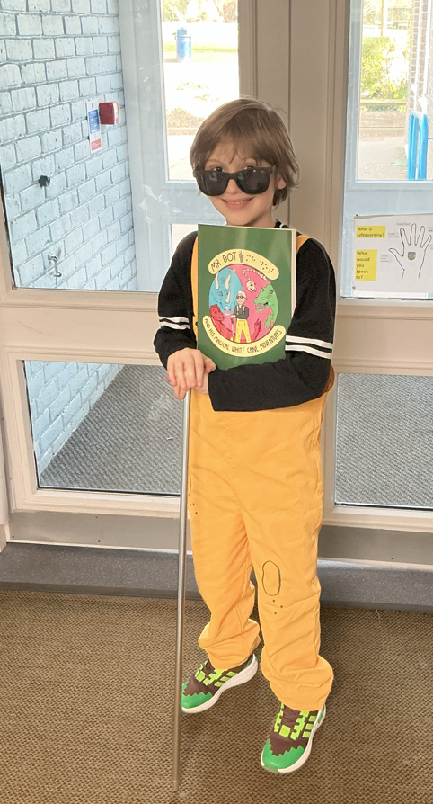 Child dressed as Clarke Reynolds